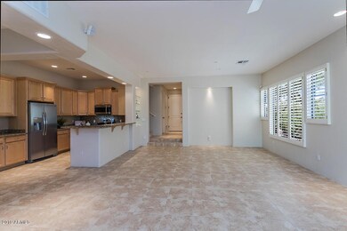 10154 E White Feather-3