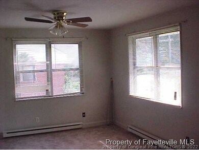 468 Mcbain Dr, Fayetteville, NC 28305 - photo 6