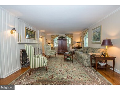 915 Winding Ln, Media, PA 19063 - photo 3