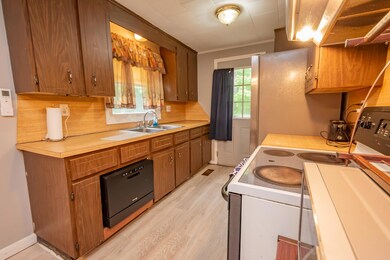 26 Knapp Ave, Milo, ME 04463 - photo 4