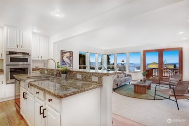 934 3rd St, Mukilteo, WA 98275 - photo 7