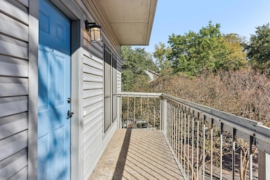 802 S 1st St unit 220, Austin, TX 78704 - photo 3