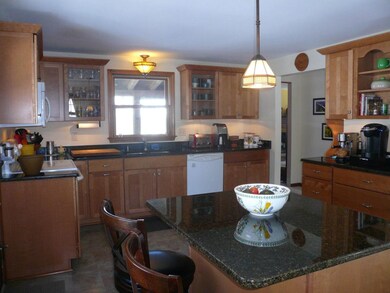 113 Signal Hill Dr, Brattleboro, VT 05301 - photo 6