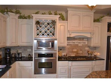 Kitchen. Stainless appliances, granite counters, w