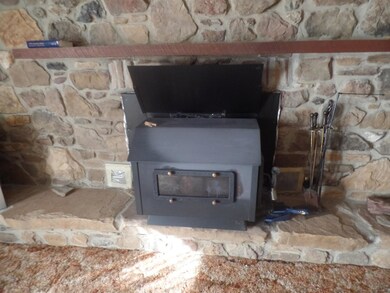 6895 S Doans Rd, Bloomfield, IN 47424 - photo 4