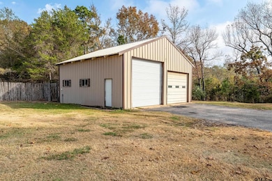 2906 Vz Cr 4923, Ben Wheeler, TX 75754 - photo 4