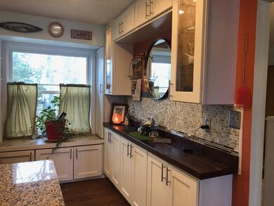 10. Awesome Kitchen