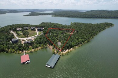 Awesome peninsula on the lake