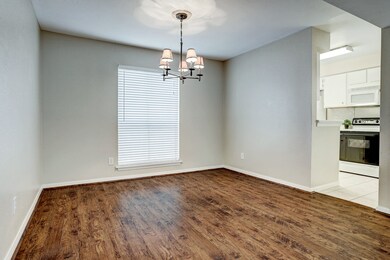 1201 Mcduffie St unit 206, Houston, TX 77019 - photo 5