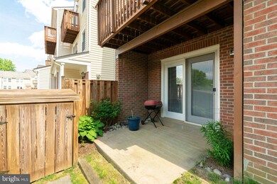 12604 Kempston Ln unit 6, Woodbridge, VA 22192 - photo 4