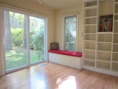 76 Birchwood Ln, Lincoln, MA 01773 - photo 4