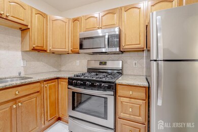 253 9th St unit B, South Amboy, NJ 08879 - photo 7
