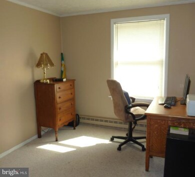 7873 Senseney Ave, Middletown, VA 22645 - photo 6