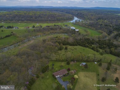 224 Edward Dr, Martinsburg, WV 25404 - photo 2