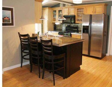 31 Bridge Rd, Florence, MA 01062 - photo 7