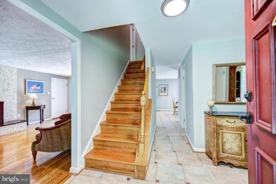 2934 Harvest Glen Ct, Herndon, VA 20171 - photo 4