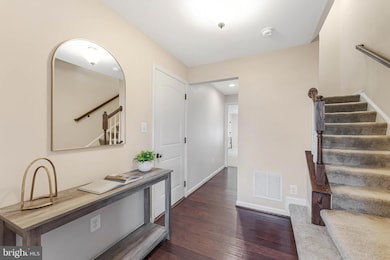 41725 McMonagle Square, Aldie, VA 20105 - photo 5