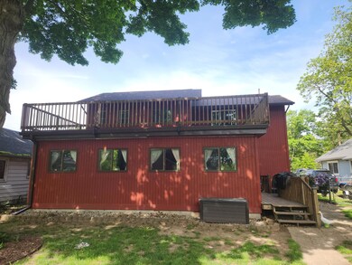 225 Lilac Ln, Walkerton, IN 46574 - photo 3