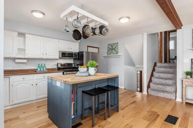 3186 Woodstone Ct, Columbus, OH 43231 - photo 5