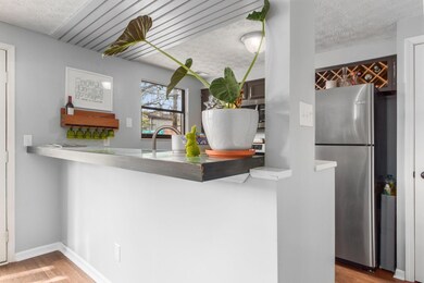 Breakfast bar