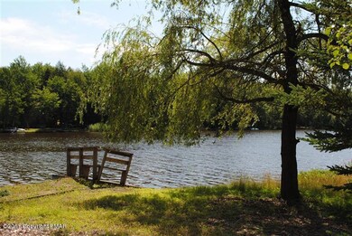 102 N Arrow Dr, Pocono Lake, PA 18347 - photo 4