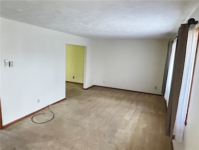 2628 Shelly Dr, Indiana, PA 15701 - photo 2