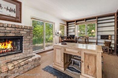 17_90_Alexander_Avenue017_mls