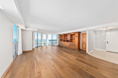 Landmark On The Lake unit 2708, Milwaukee, WI 53202 - photo 7