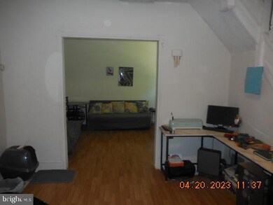 953 E 17th St, Wilmington, DE 19802 - photo 4