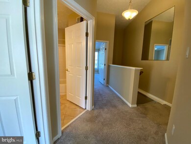 13 Tantallon Ct, Newark, DE 19711 - photo 6