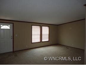 280 Lamonda Dr, Hendersonville, NC 28792 - photo 2