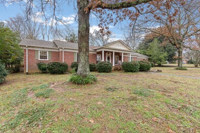 602 Kingree Rd, Shelbyville, TN 37160 - photo 2