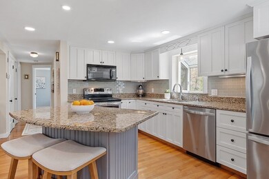 5 Mohawk Dr, Acton, MA 01720 - photo 5