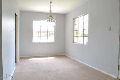 DINING RM