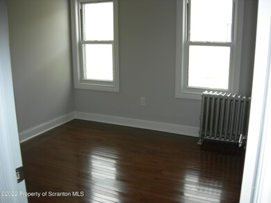 1440 Thackery St, Scranton, PA 18504 - photo 5