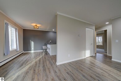 1021 Centre St unit 7, Traverse City, MI 49686 - photo 2
