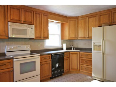 103 Saranac Dr, Nashua, NH 03062 - photo 3