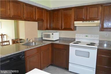 8233 Styers Ct, Laurel, MD 20723 - photo 3