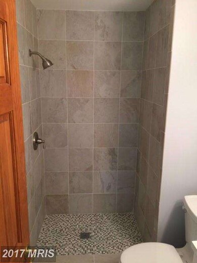 11859 Summer Oak Dr, Germantown, MD 20874 - photo 4