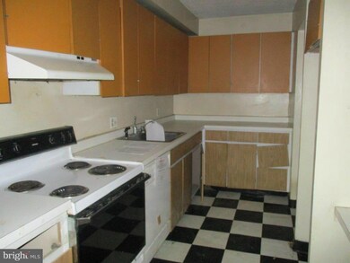 2218 Deerfern Crescent, Baltimore, MD 21209 - photo 2