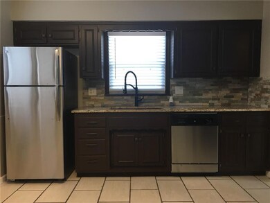 7212 Bond St, Shawnee, KS 66203 - photo 6