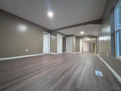 1613 Sheridan Ave, Middletown, OH 45044 - photo 6