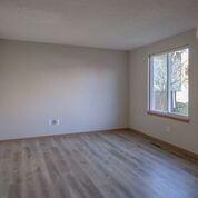 2882 Falcon Bridge Dr, Columbus, OH 43232 - photo 4