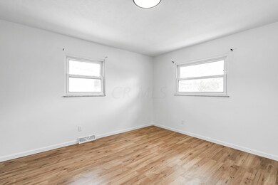 1147 Mccarley Dr W unit 1149, Columbus, OH 43228 - photo 7