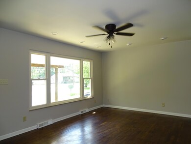 2068 Lehner Rd, Columbus, OH 43224 - photo 5