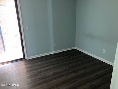 709 Johnston St unit B, Greenville, NC 27858 - photo 5