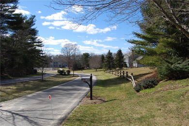 10 Abbey Ln, Rehoboth, MA 02769 - photo 3