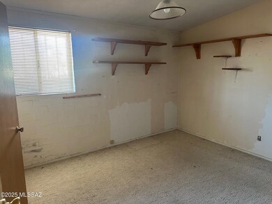 1610 S Avenida Regulo, Tucson, AZ 85710 - photo 7