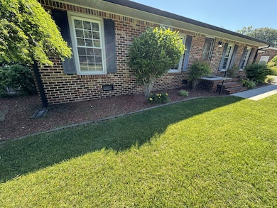 603 Lowry St, Manchester, TN 37355 - photo 5