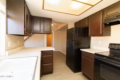 6935 W Devonshire Ave unit 1359, Phoenix, AZ 85033 - photo 4